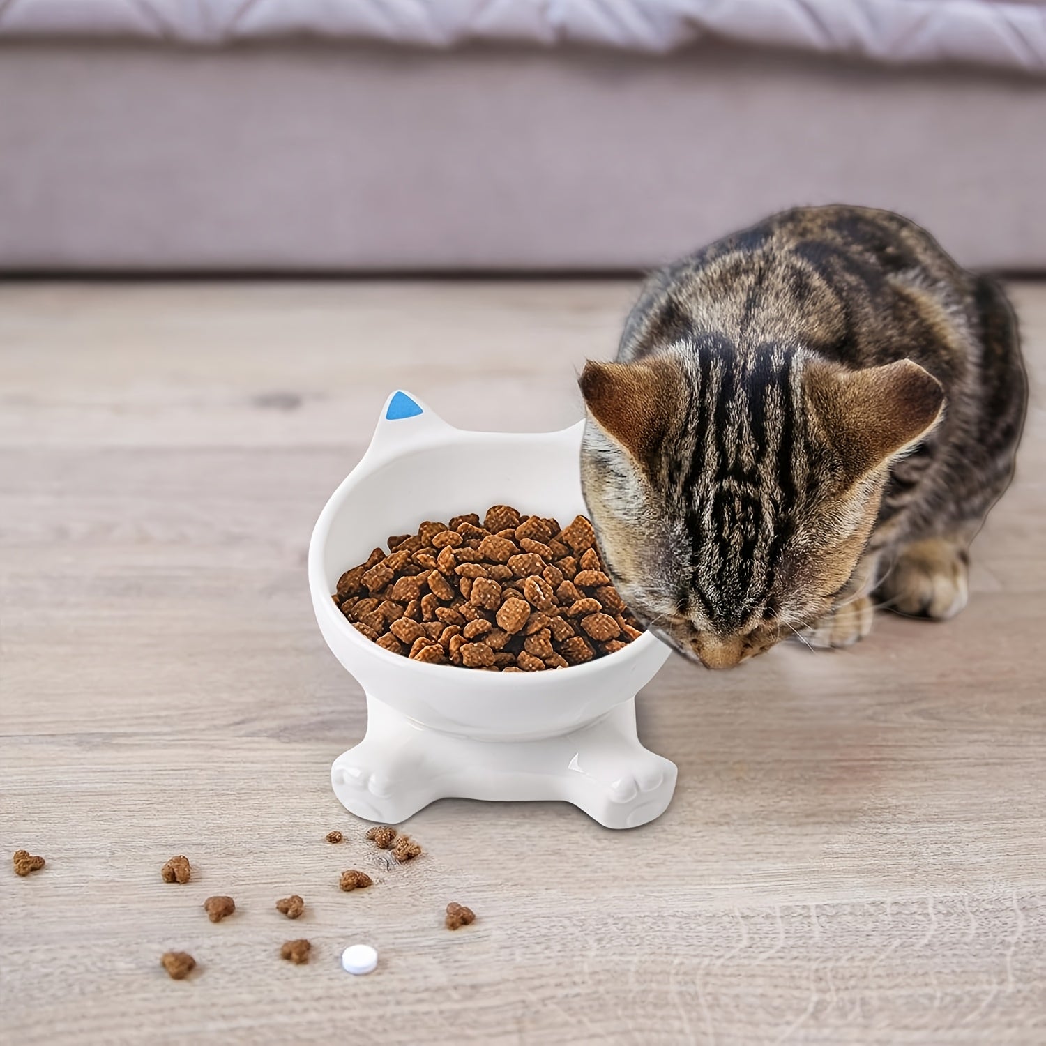 Slanted-edge Cat Bowl, Ceramic Beveled Bowl for Cats, Food Bowl, Neck-protecting Water Bowl for Kittens Under 12 Months Old